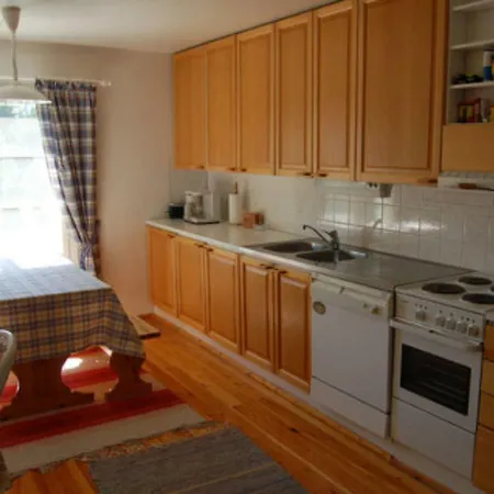 Holiday home Saenkelae By Interhome Lamsa